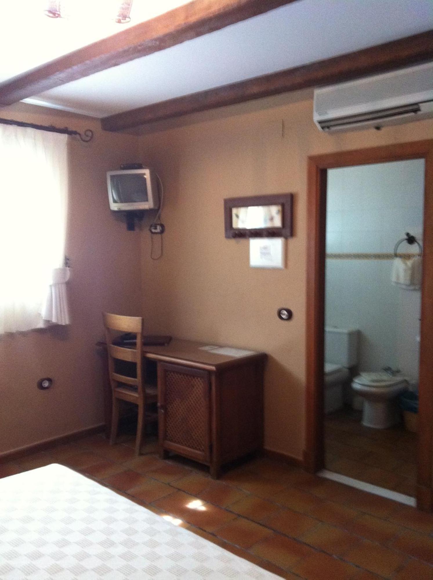 Hotel El Tabanco Эль-Боске Экстерьер фото